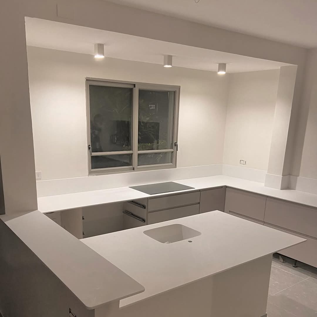 שיש מטבח ואי בזכרון יעקב